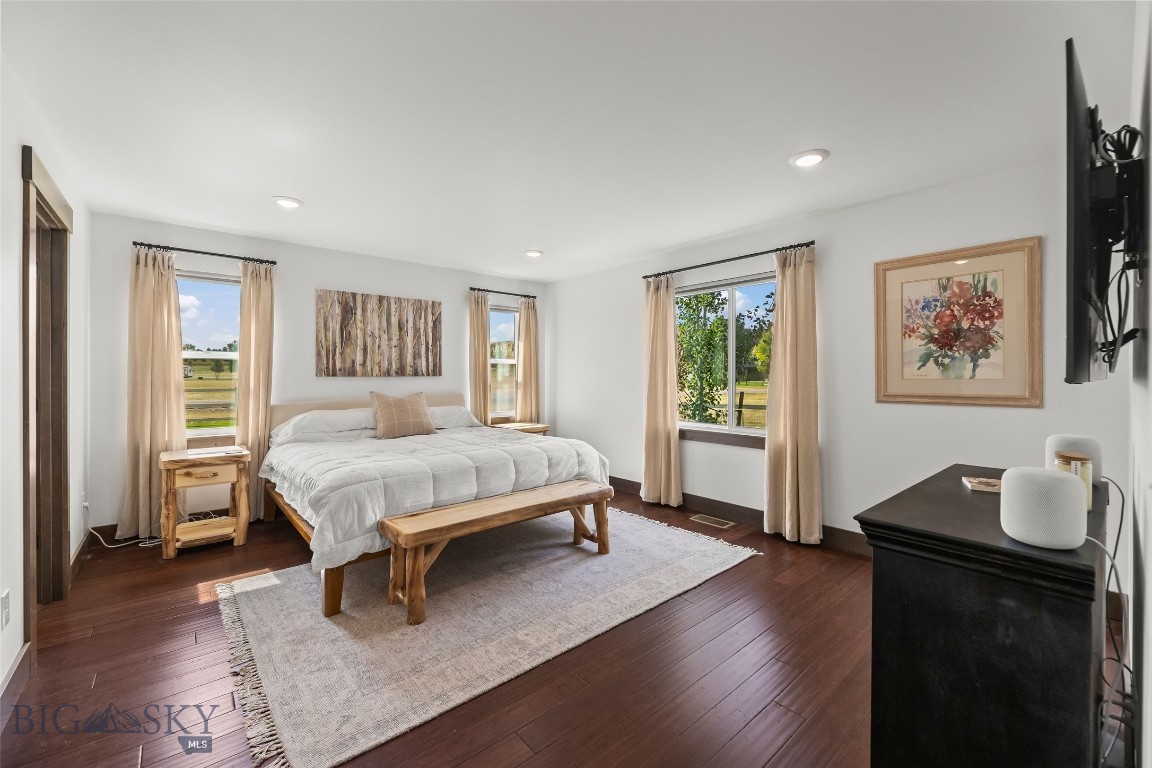 15 Madison Drive Property Photo 23