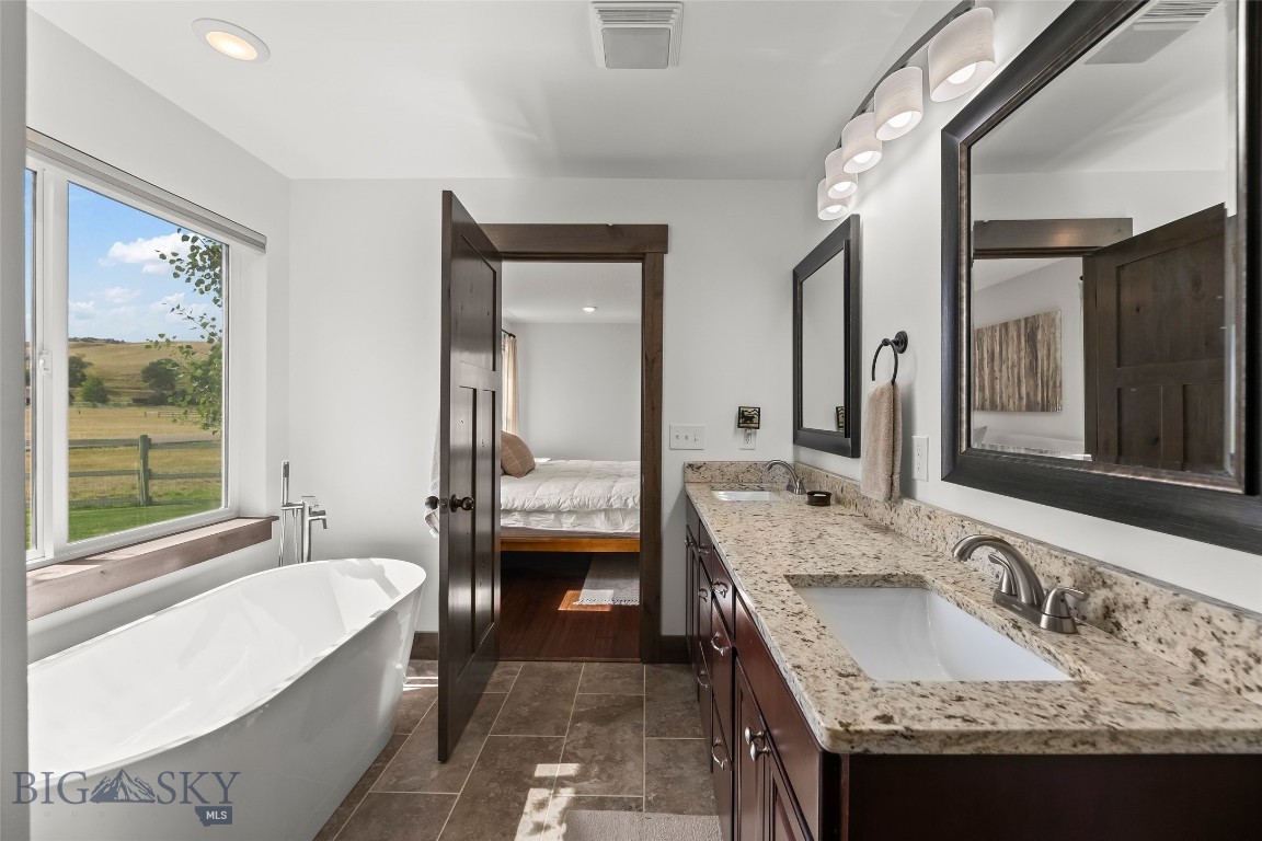 15 Madison Drive Property Photo 30