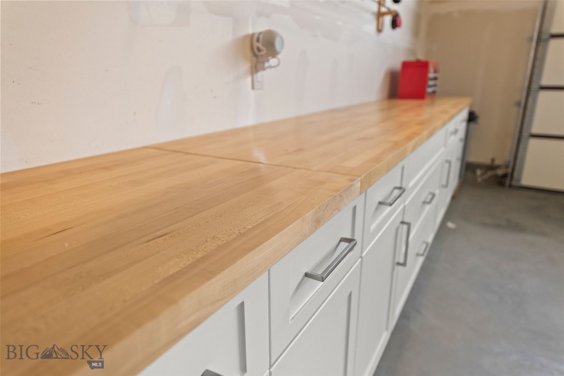 15 Madison Drive Property Photo 41