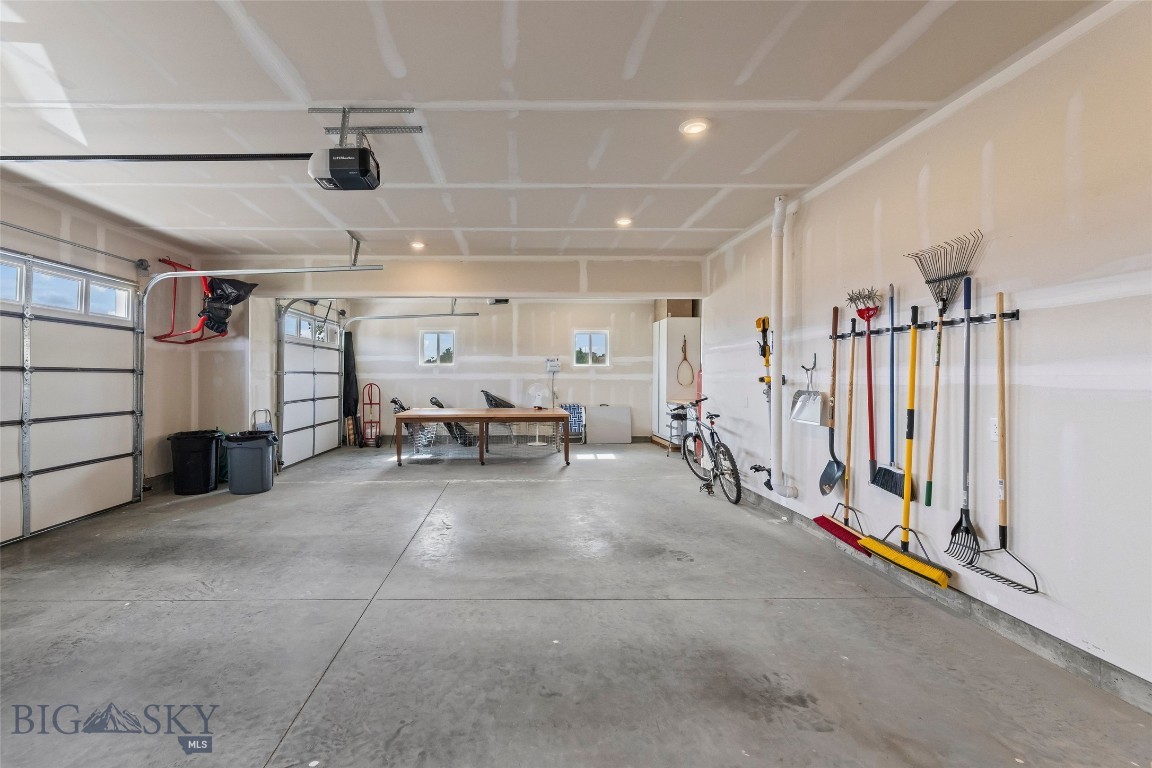 15 Madison Drive Property Photo 42