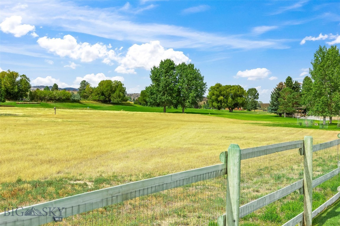 15 Madison Drive Property Photo 58