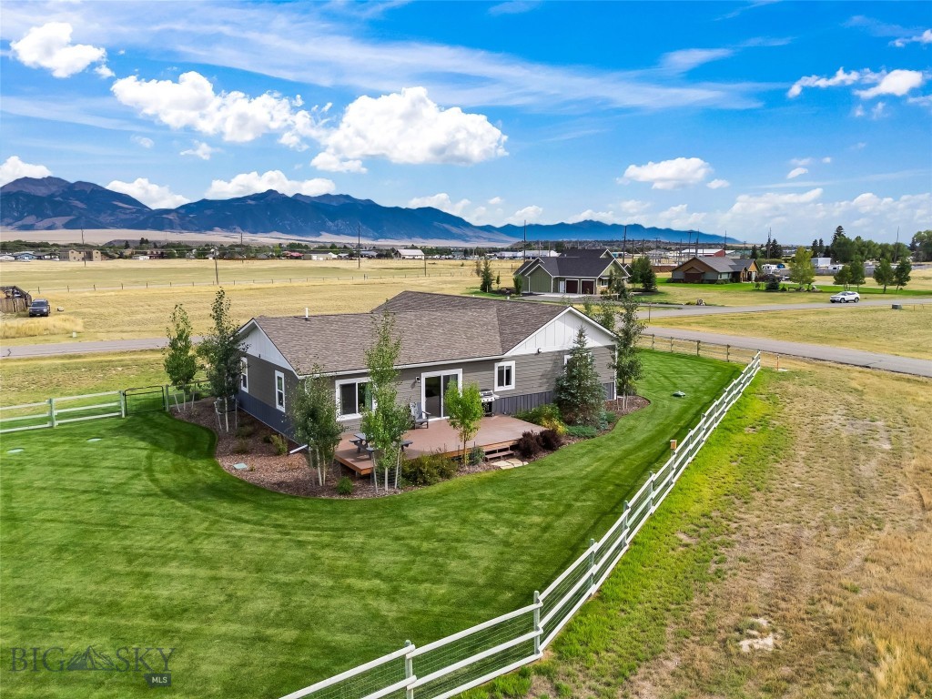 15 Madison Drive Property Photo 61