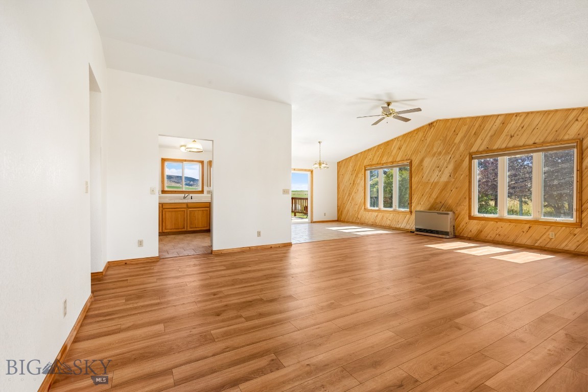 631 Mt Hwy 359 Property Photo 7