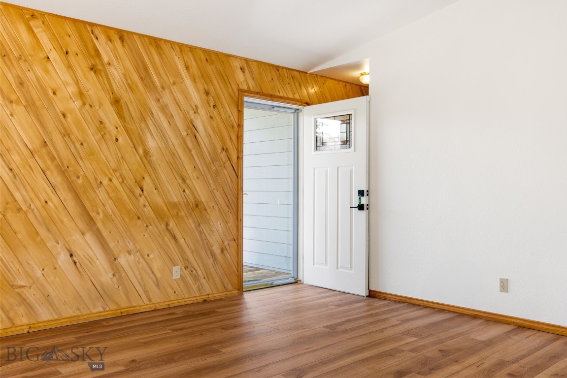 631 Mt Hwy 359 Property Photo 8