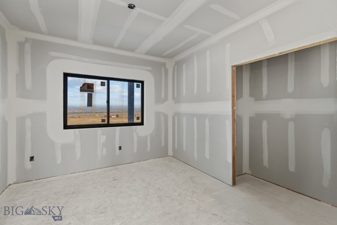 105 Thatcher Drive Property Photo 16