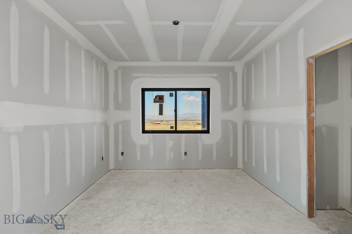 105 Thatcher Drive Property Photo 17