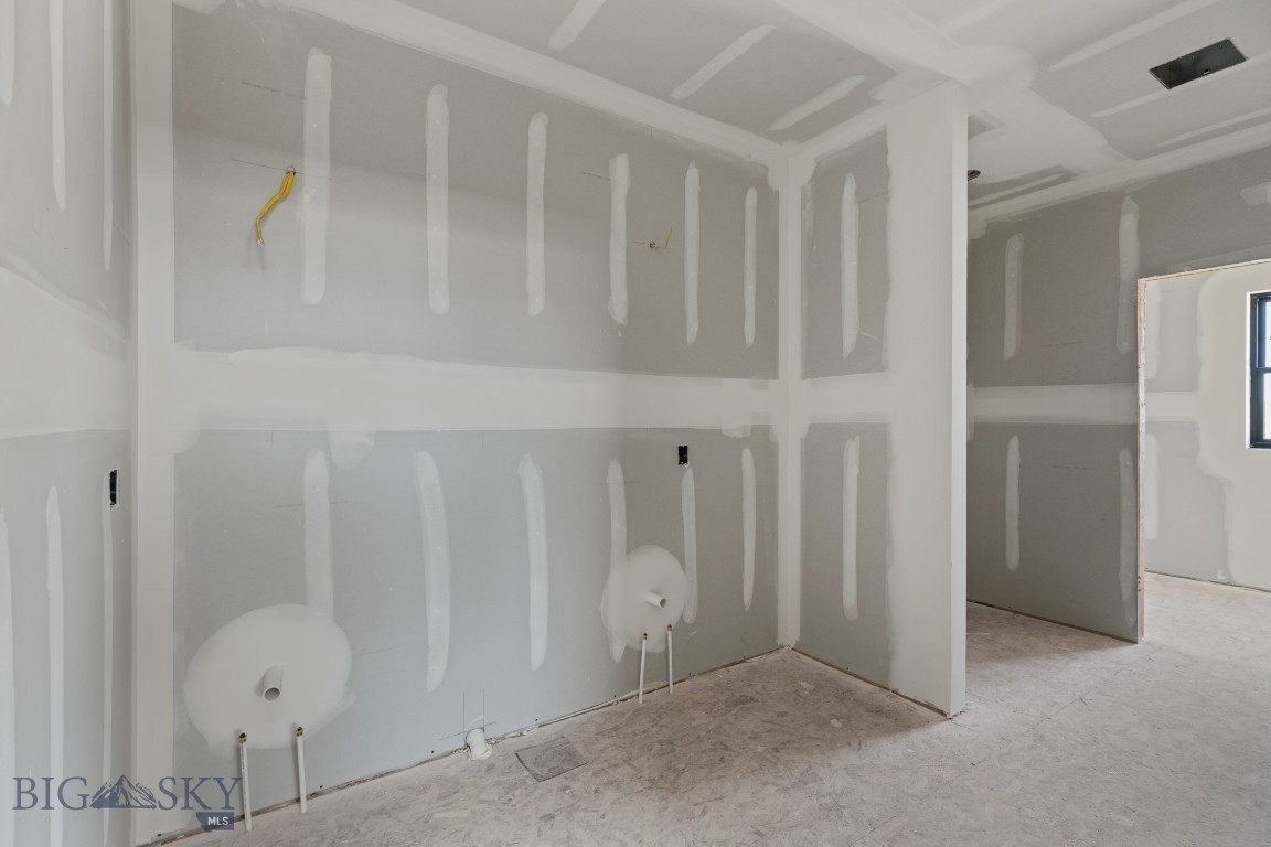 105 Thatcher Drive Property Photo 24