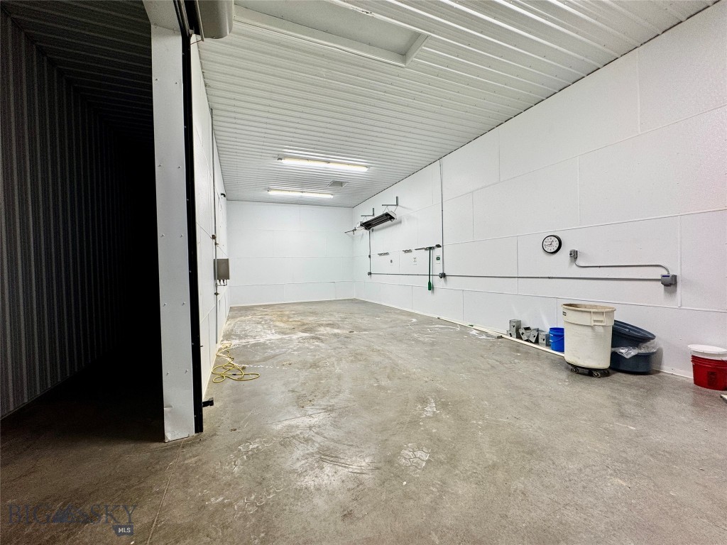 3512 E Bench Road Property Photo 4