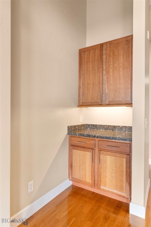 140 Village Crossing 4c Property Photo 17