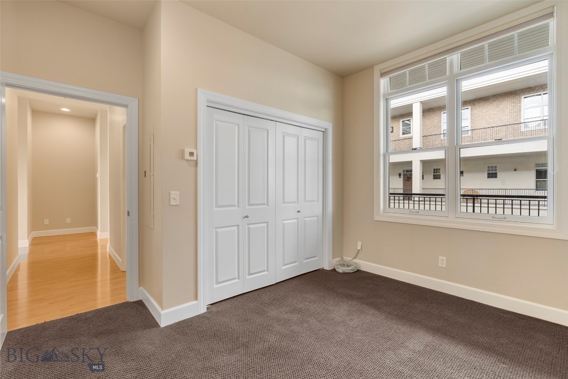 140 Village Crossing 4c Property Photo 29