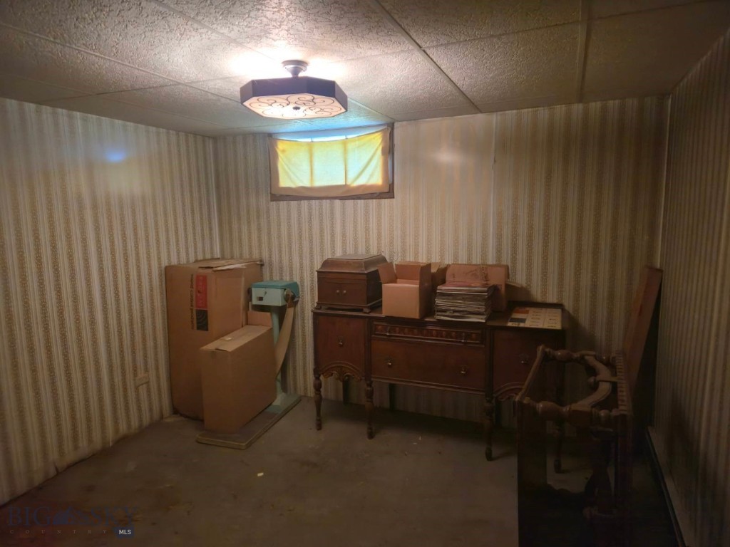 2526 Locust Street Property Photo 31