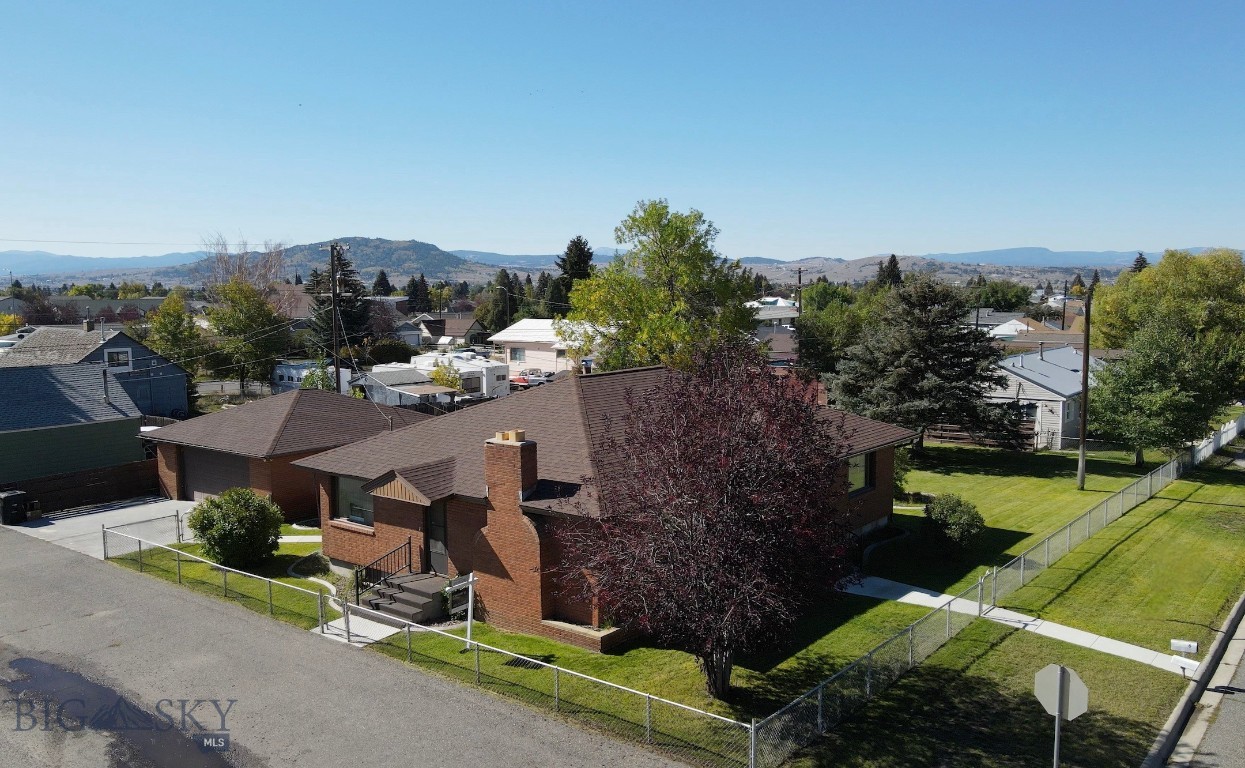 2526 Locust Street Property Photo 44