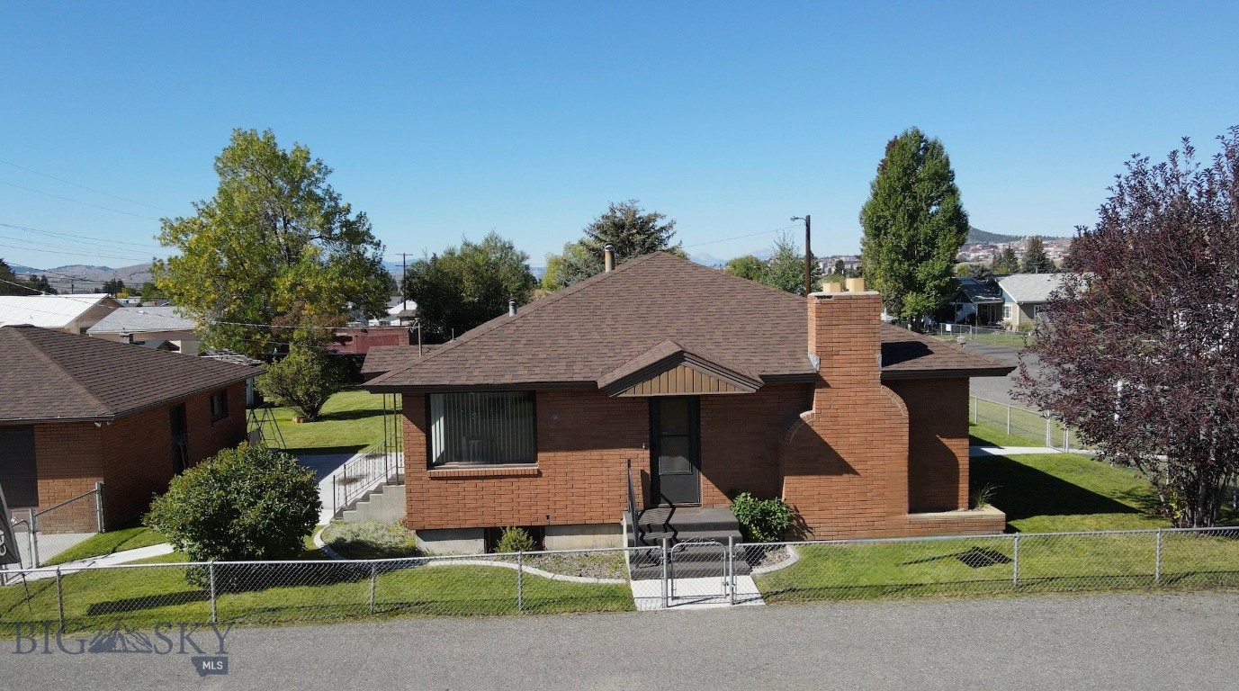 2526 Locust Street Property Photo 46