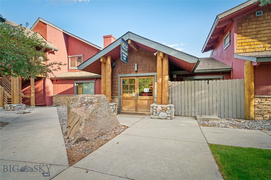 66 Market Place Property Photo 4