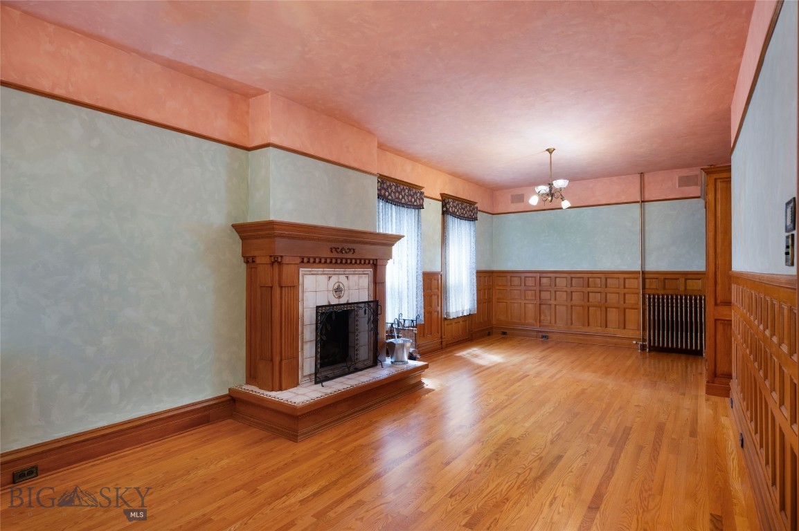 319 S 3rd Avenue Property Photo 7