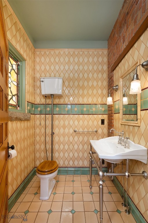 319 S 3rd Avenue Property Photo 15