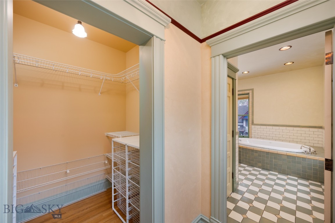 319 S 3rd Avenue Property Photo 19