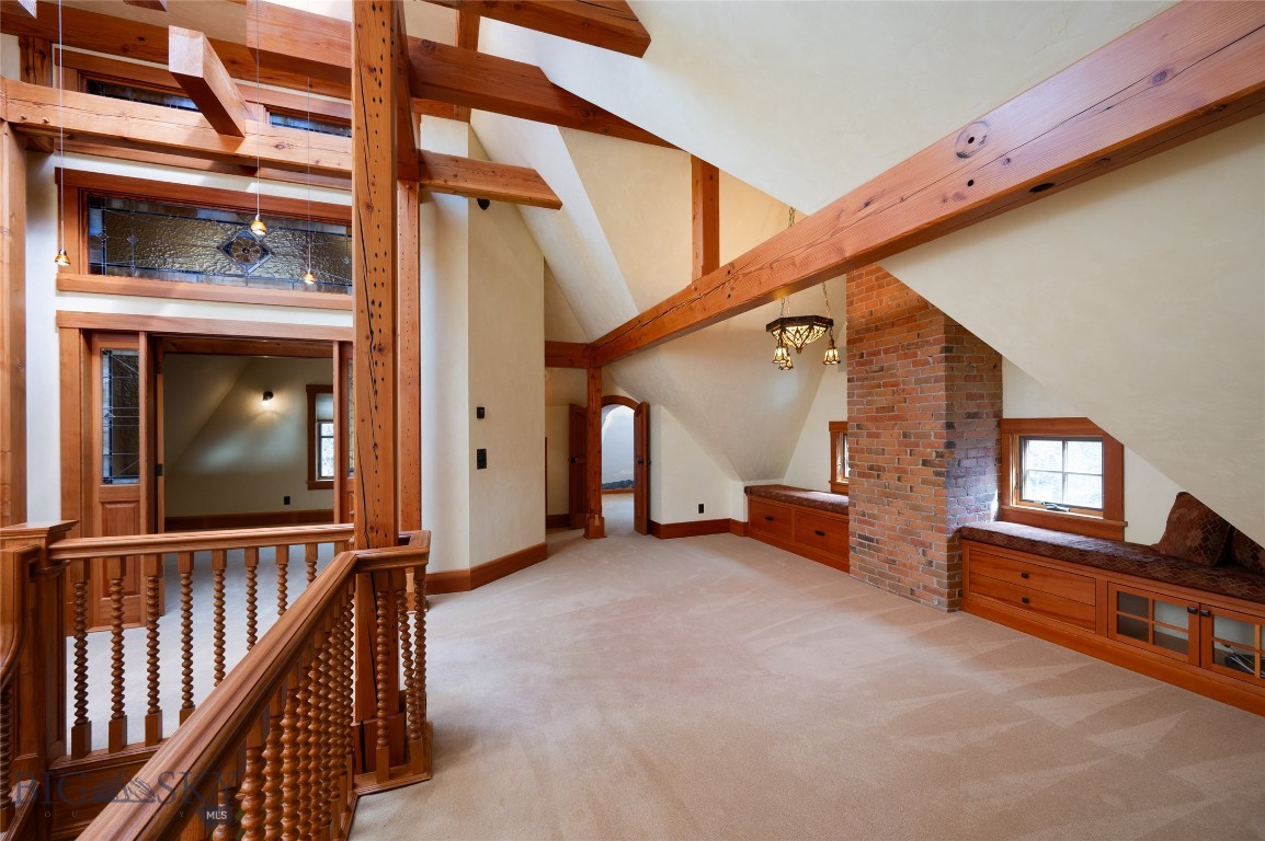 319 S 3rd Avenue Property Photo 25