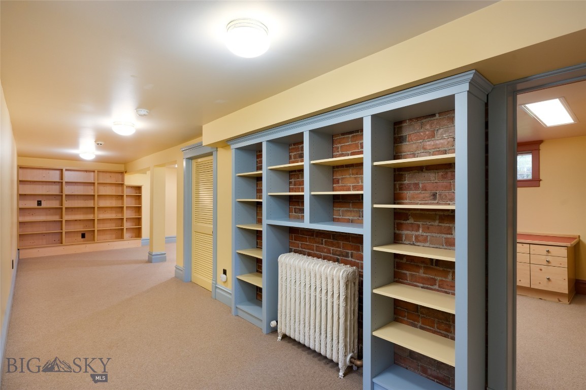 319 S 3rd Avenue Property Photo 32