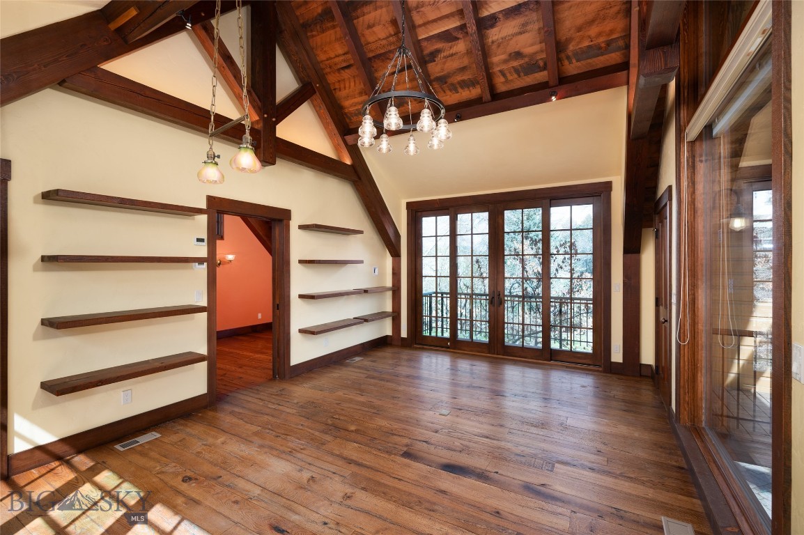 319 S 3rd Avenue Property Photo 44