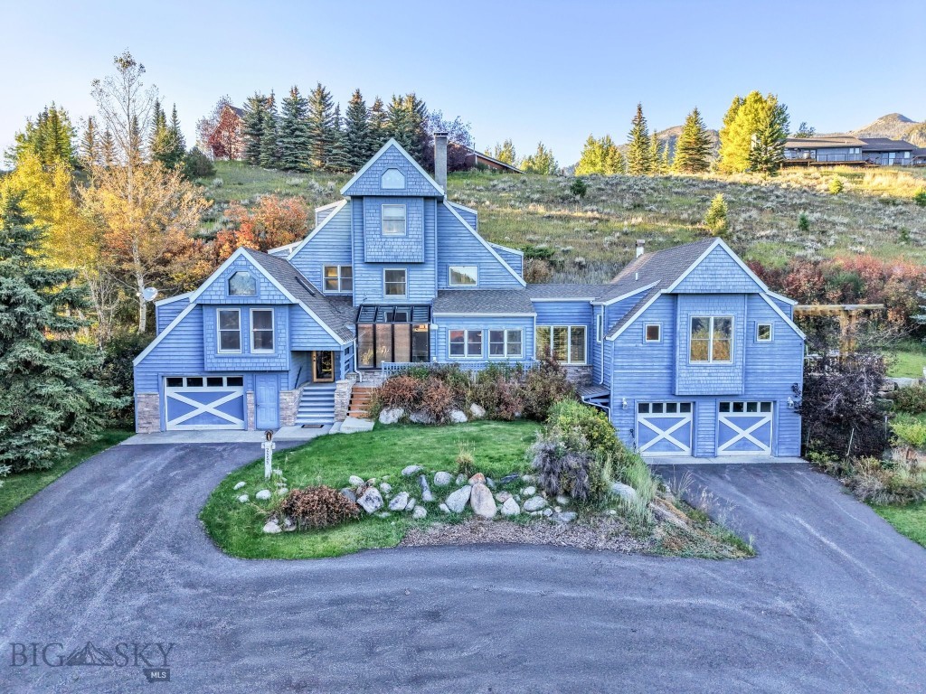 2555 Little Coyote Road Property Photo 1