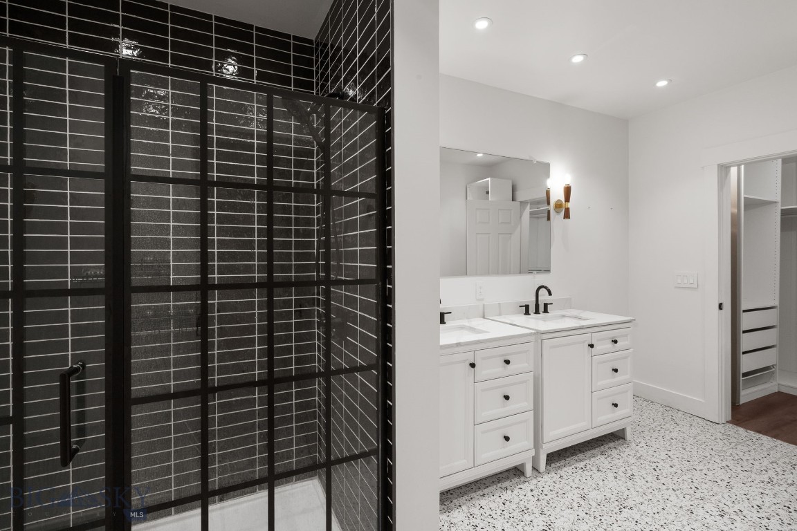 48 Market Place Property Photo 33