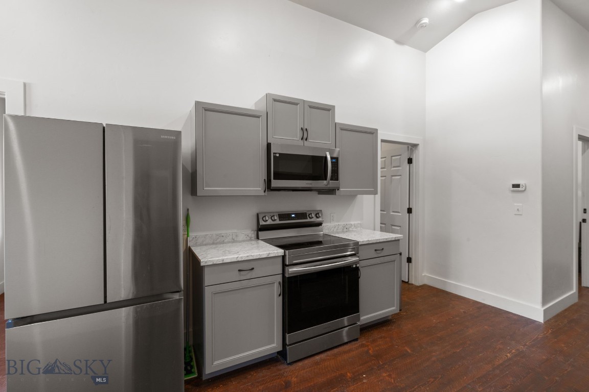 48 Market Place Property Photo 43