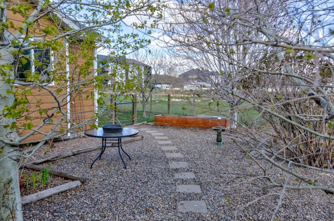 98 Miller Drive Property Photo 5