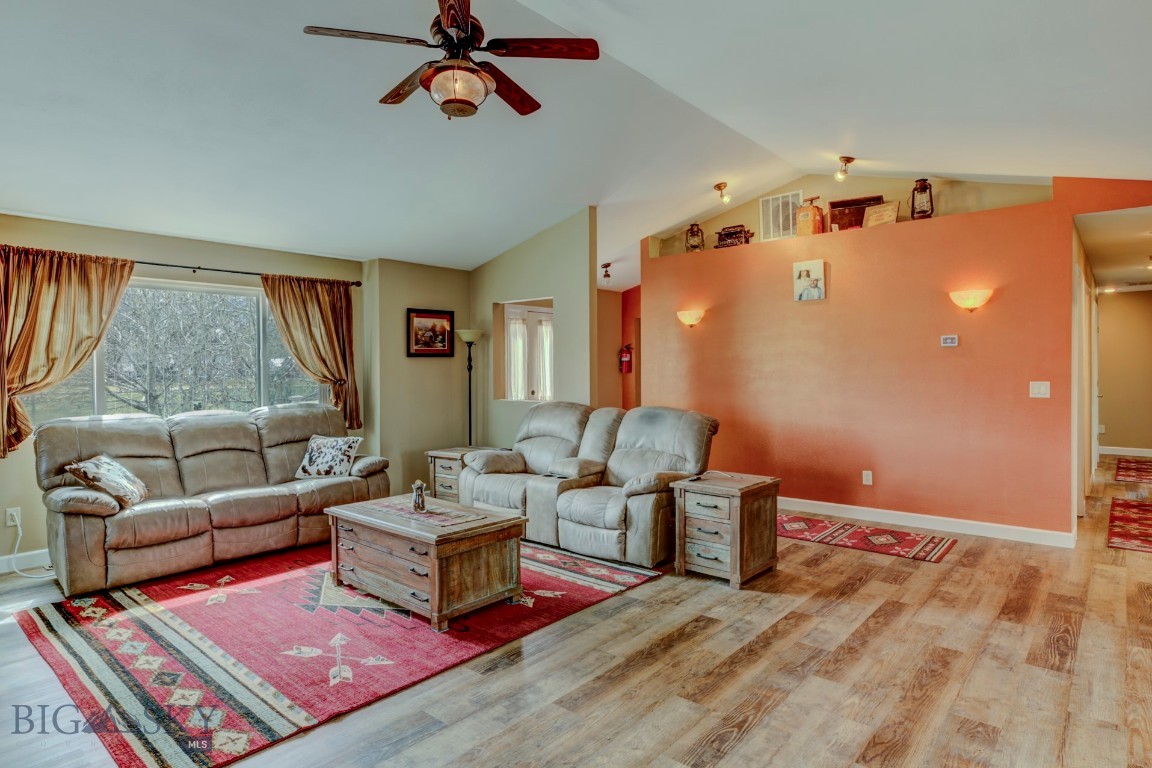 98 Miller Drive Property Photo 8