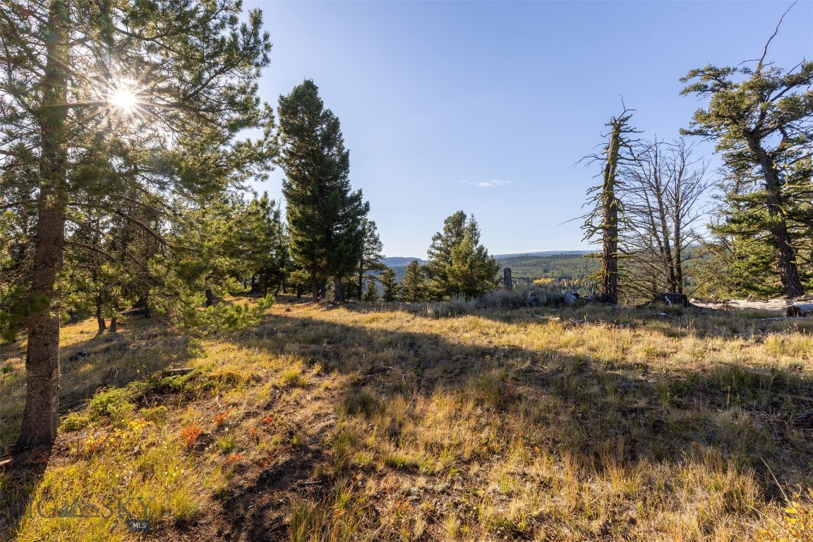 525 Fourpoint Road Property Photo 18