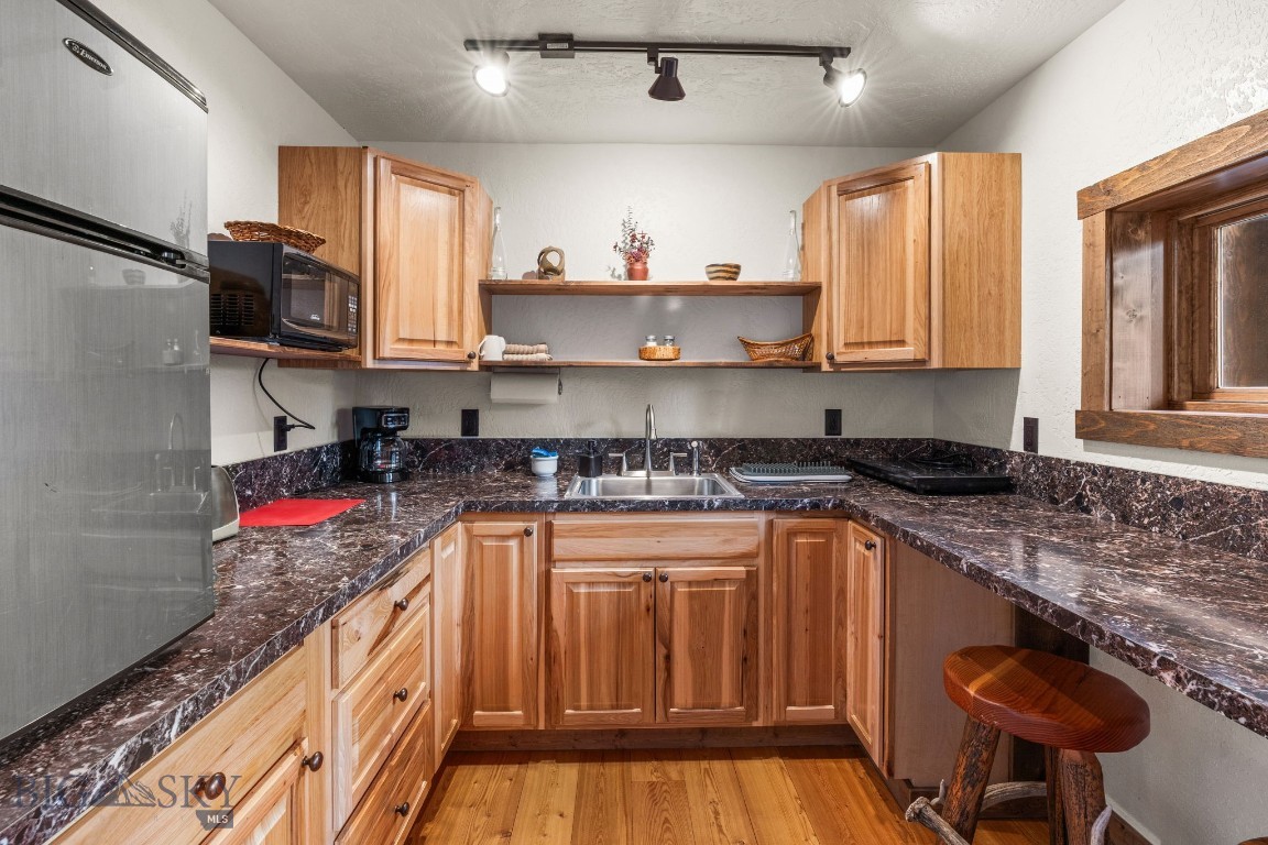 708 Us Highway 212 W Property Photo 45