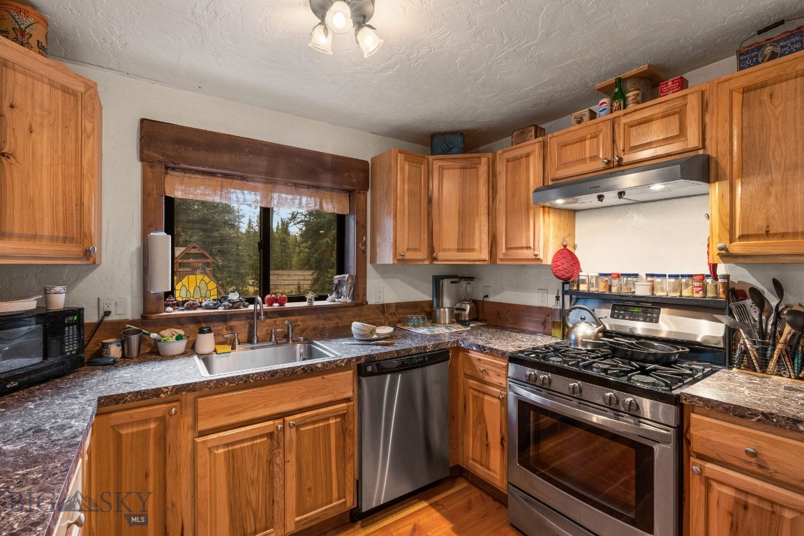708 Us Highway 212 W Property Photo 75