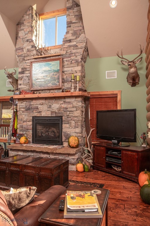 3007 Coyote Creek Property Photo 28