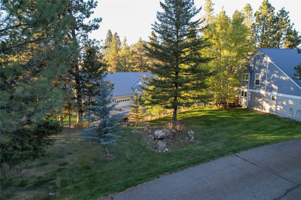 39 Stoney Brook Drive B Property Photo 29