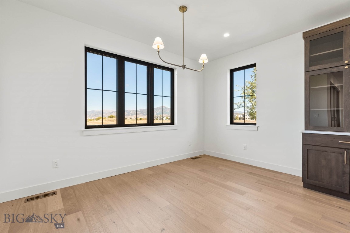 1605 Cambridge Drive Property Photo 19