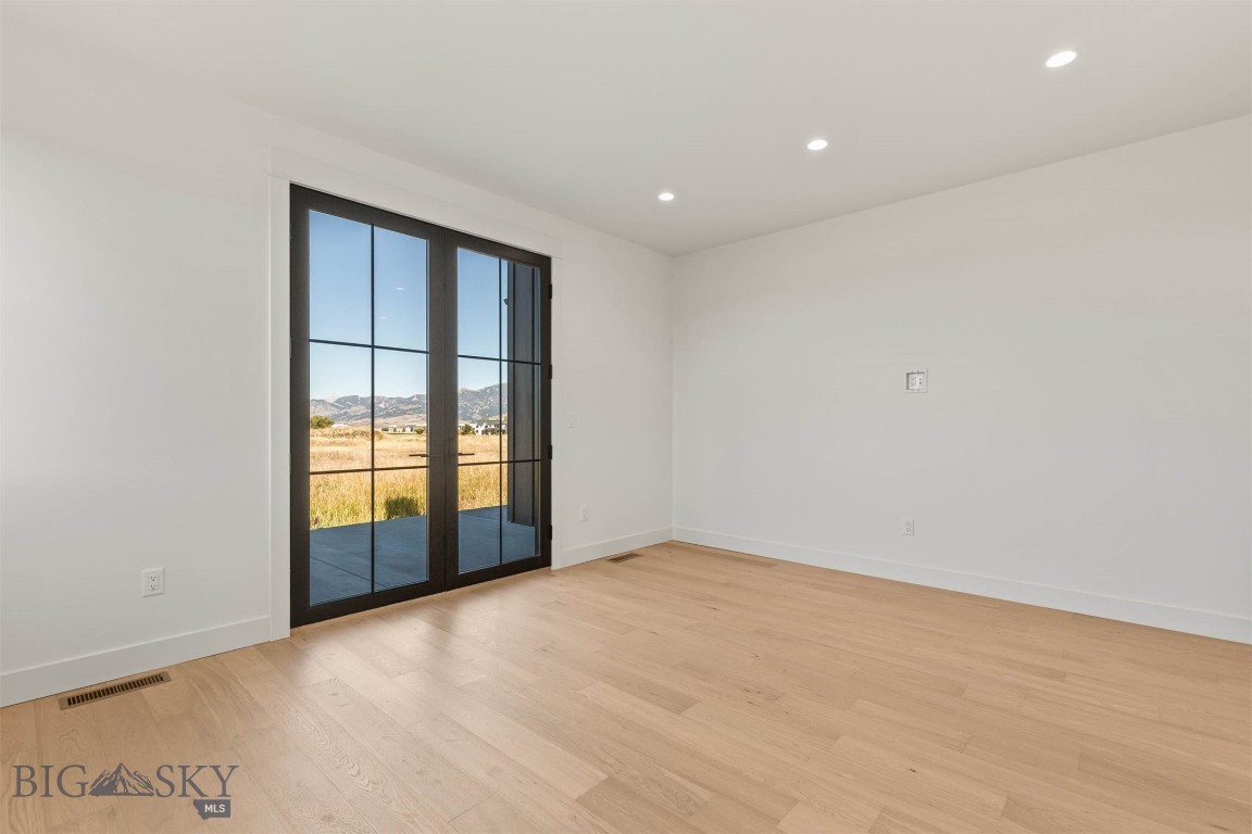 1605 Cambridge Drive Property Photo 26