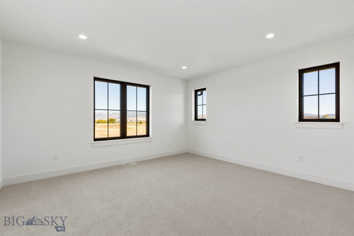 1605 Cambridge Drive Property Photo 43