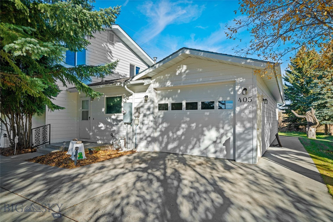 405 Ice Pond Property Photo 5