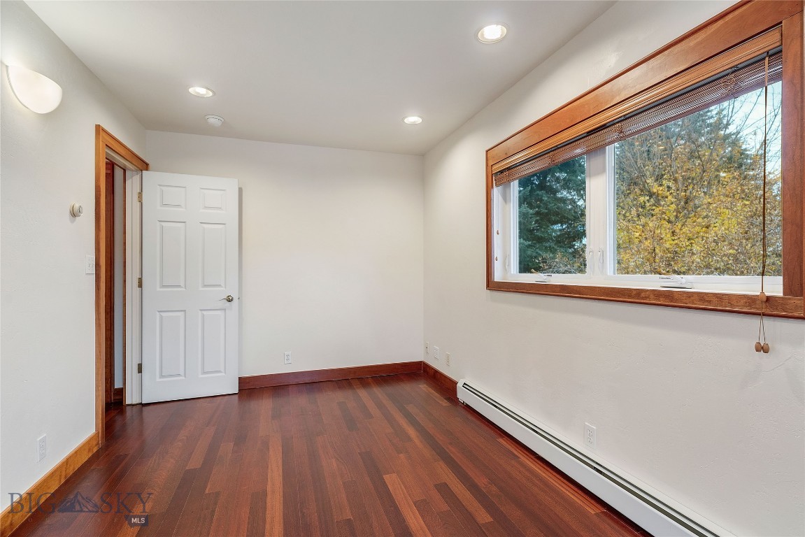 405 Ice Pond Property Photo 41