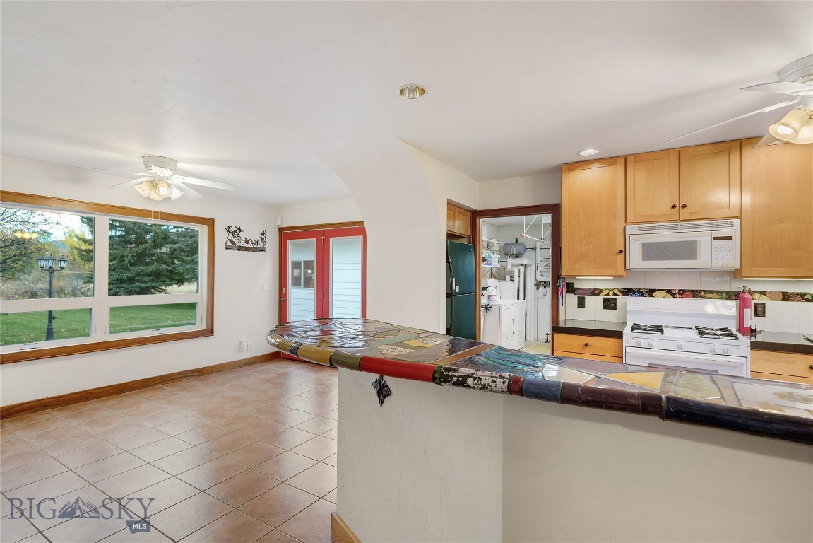 405 Ice Pond Property Photo 58