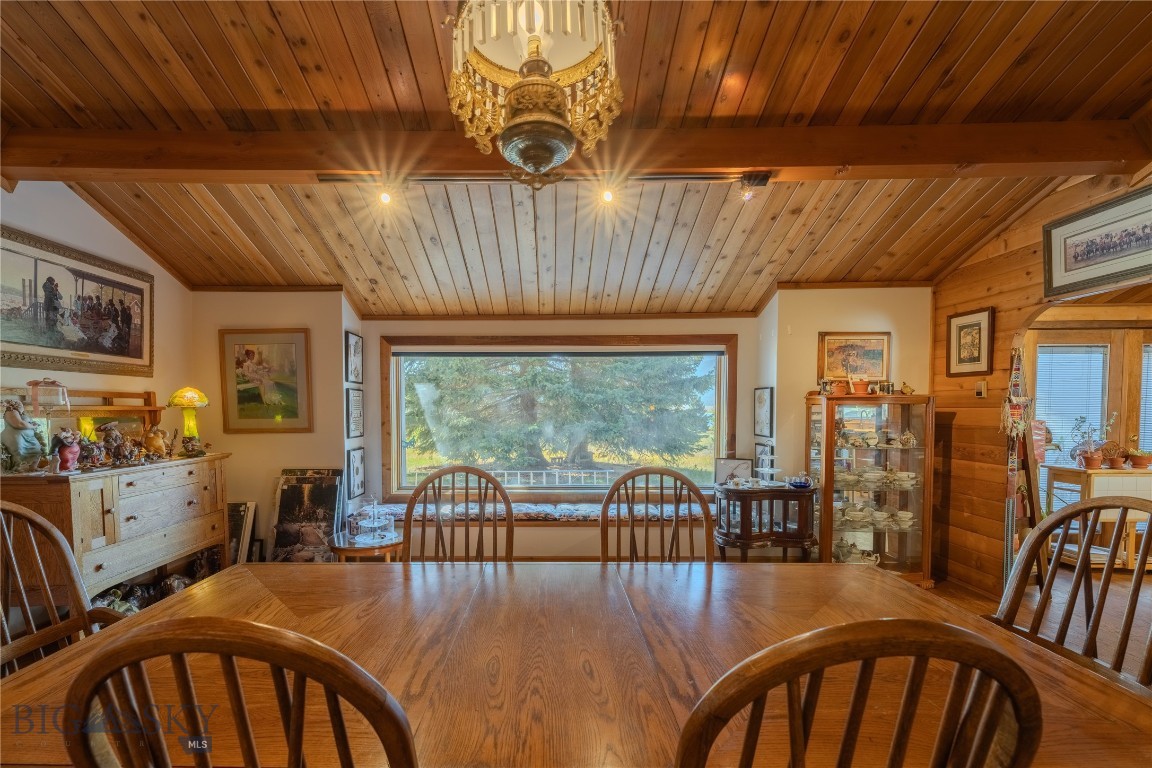 170 Loop Lane Property Photo 36
