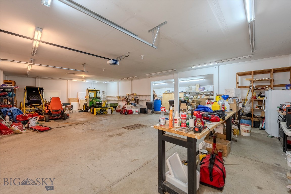 170 Loop Lane Property Photo 48