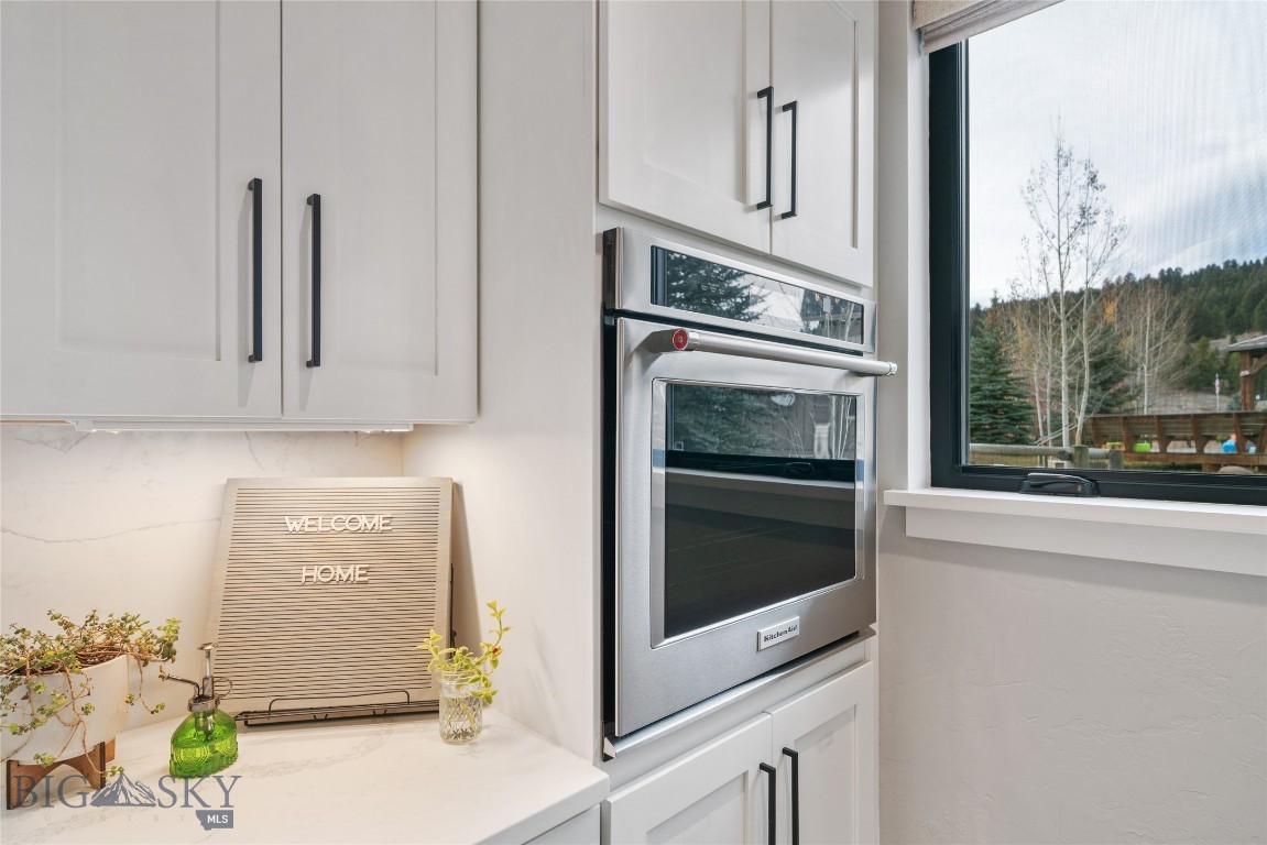30 Whitefish Drive Property Photo 7