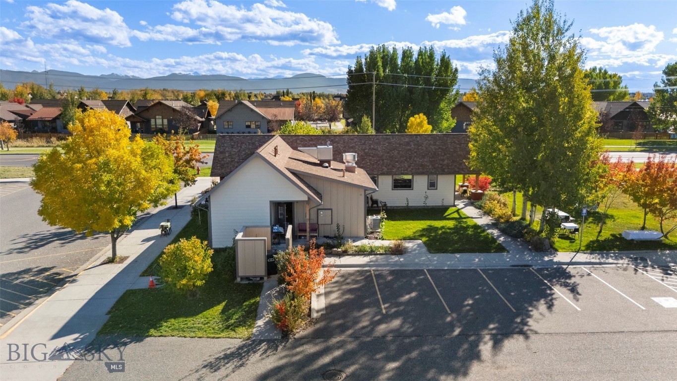 3709 Baxter Property Photo 4