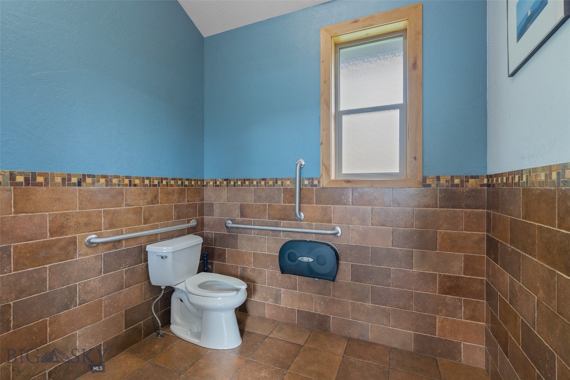 3709 Baxter Property Photo 14