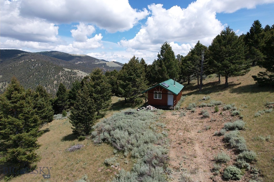 Nhn Bishop Creek Road Property Photo 3
