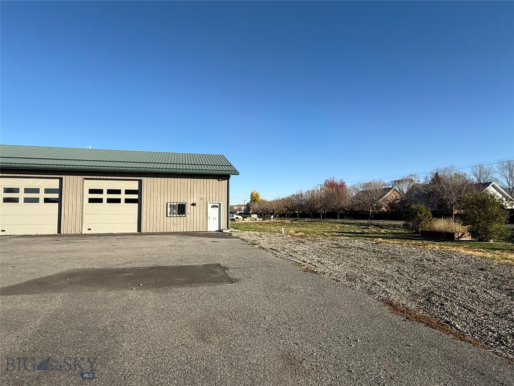 23 High K B Property Photo 1
