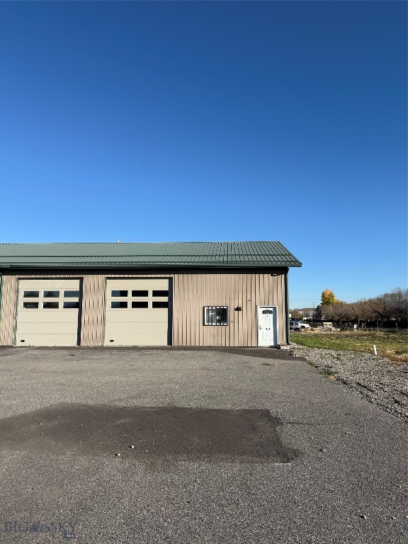 23 High K B Property Photo 2