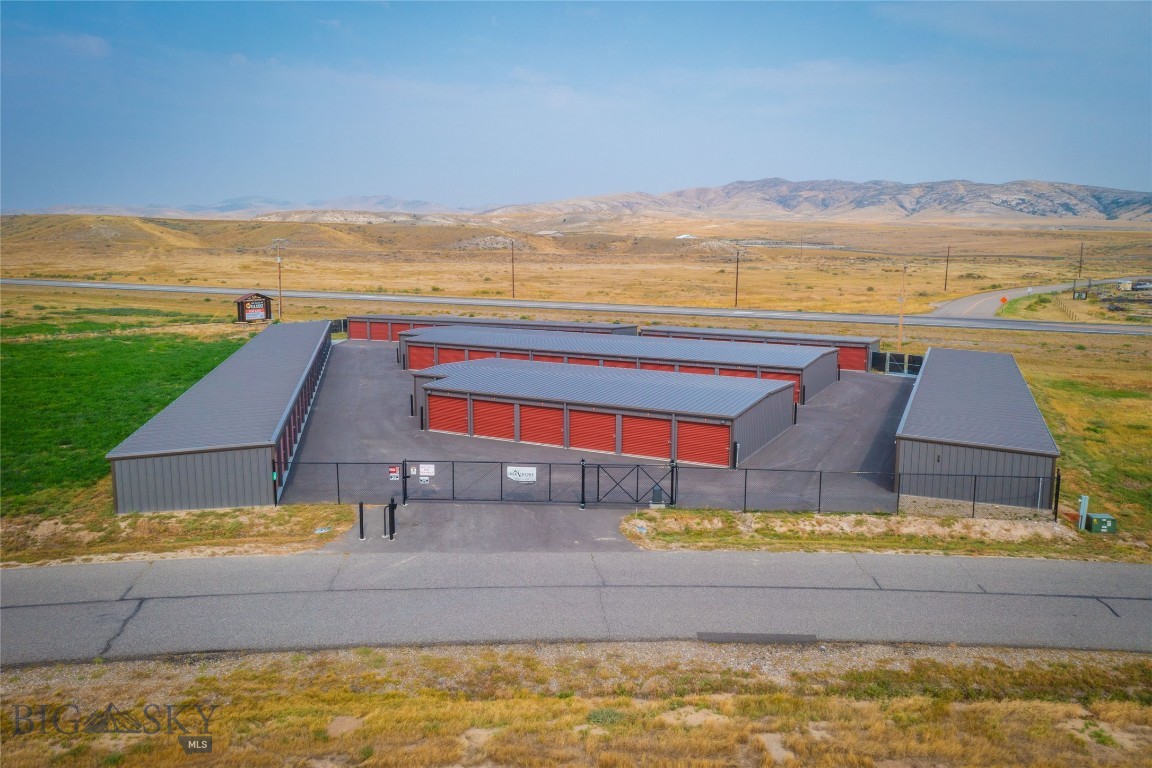 35 Rolling Prairie Way Property Photo 1