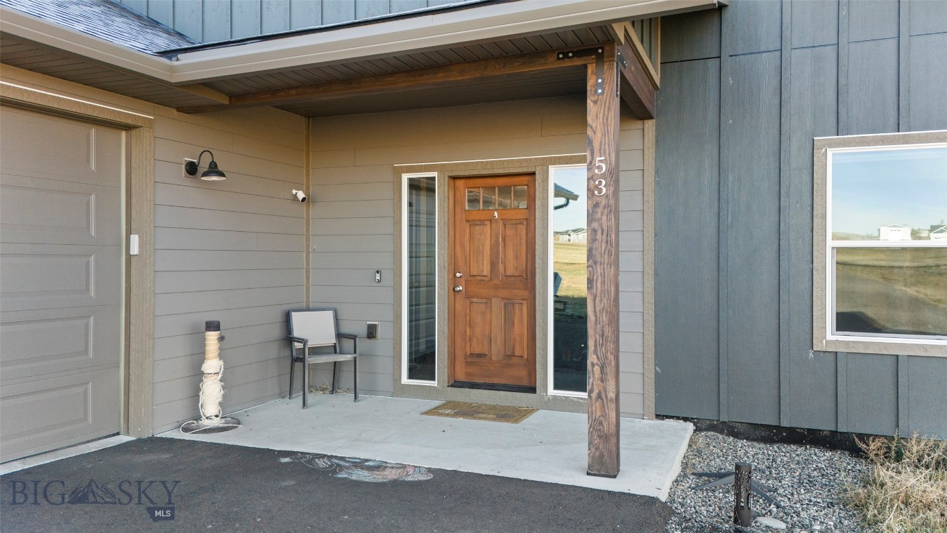 53 Starview Drive Property Photo 8